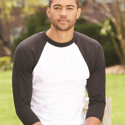 Three-Quarter Raglan Sleeve Baseball Jersey